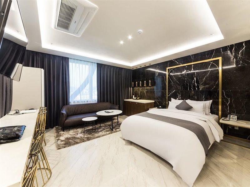 Astro Hotel Yongin Exterior photo